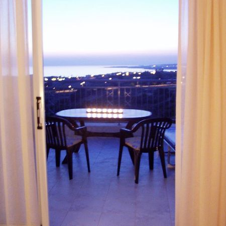 Kissonerga Sunset With Sea And Coastal Views Penthouse Apartment מראה חיצוני תמונה